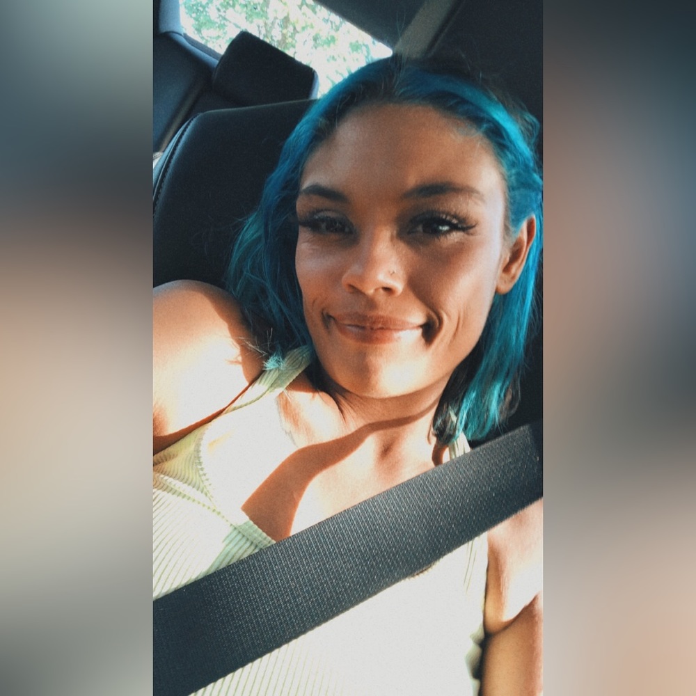 Meet your Posher, Tayla